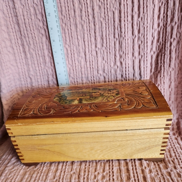 Vintage Handmade Carved Wood Vanity Cedar Wood Box w/ Painted Dome Lid & Mirror - Picture 6 of 15